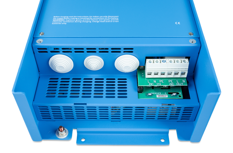 MultiPlus C 12/2000/80-50 120V (UL 458)